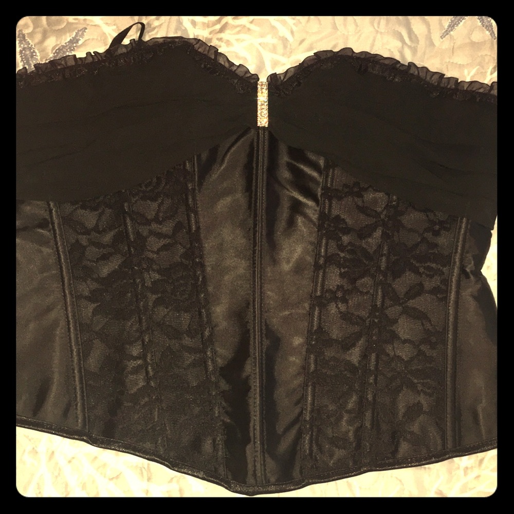 NEw Black Boustierre